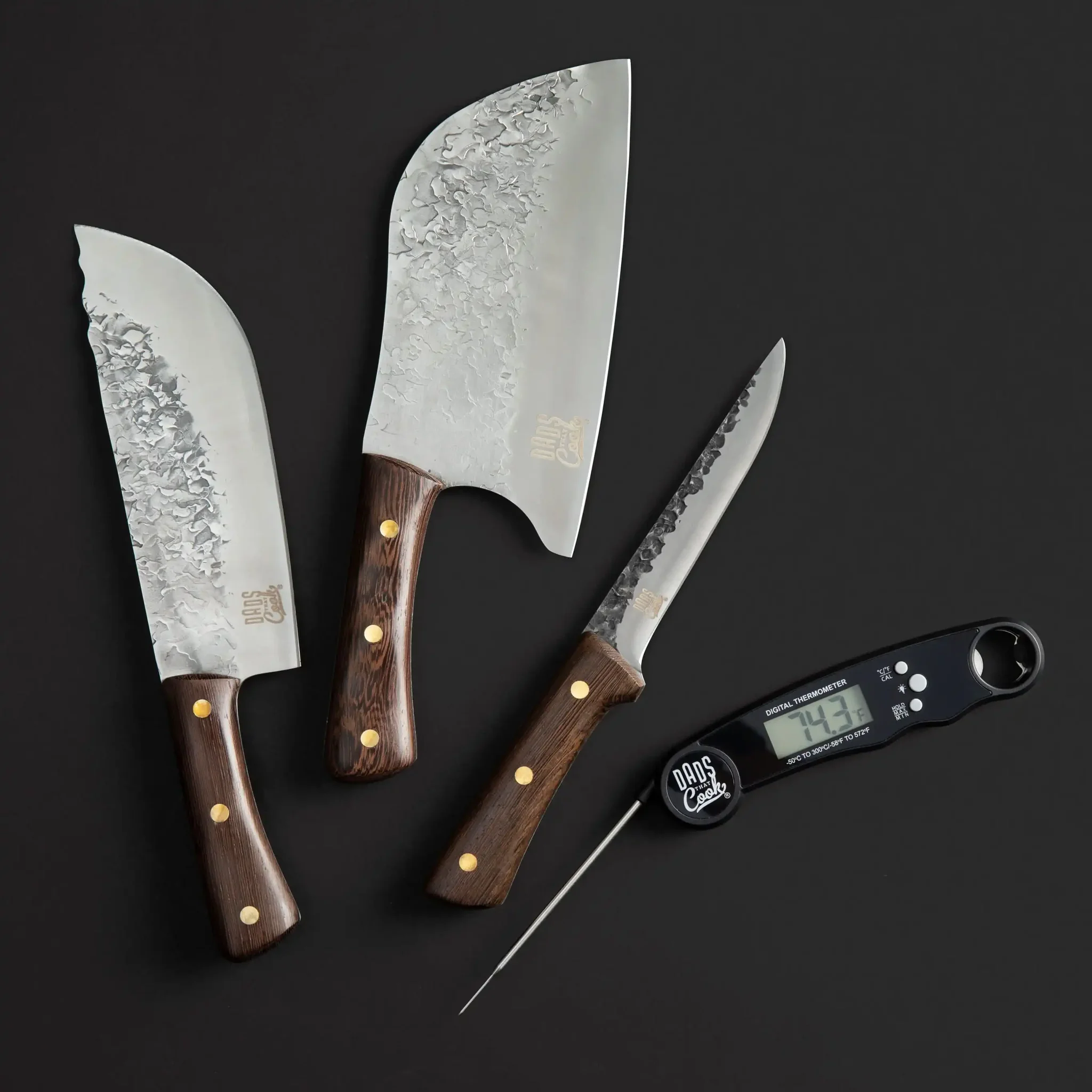 Dads That Cook BBQ Beast Kit with knives, sheaths and thermometer